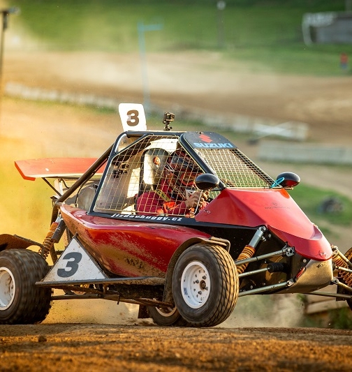 Jízda v závodní buggy na uzavřené trati