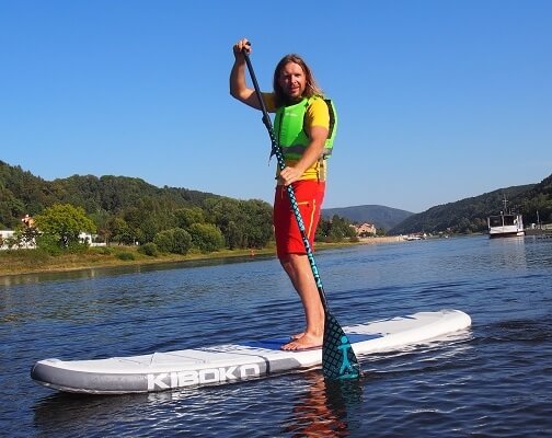 Na paddleboardu a koloběžce Českým Švýcarskem