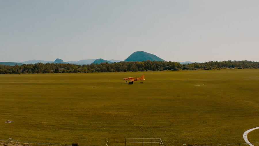 Tandemový seskok z 3300m