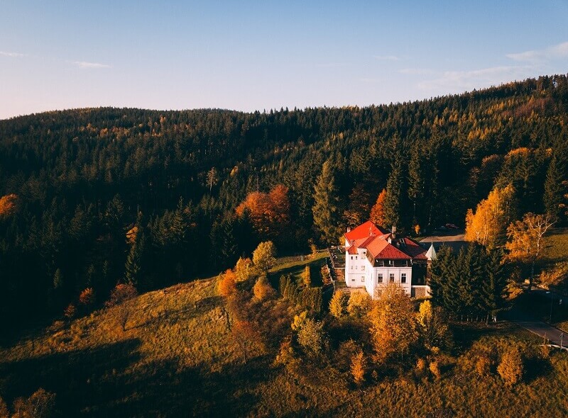 Ubytování v hotelu Zámeček Janovičky