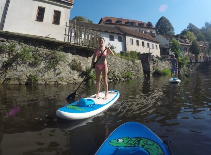 Výlet na paddleboardu pro dva do Zlaté Koruny