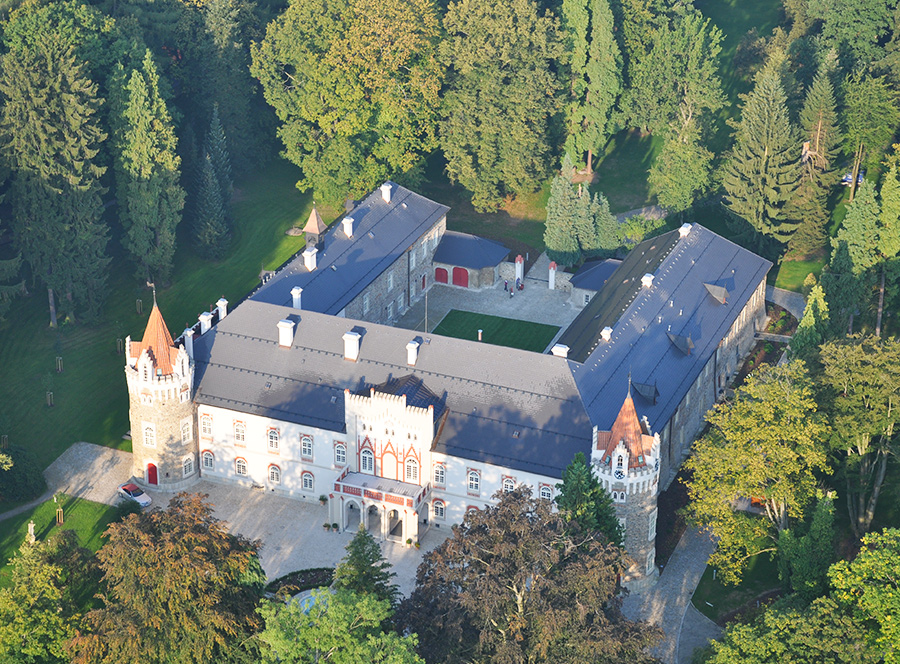 Líbánky na zámku Chateau Herálec