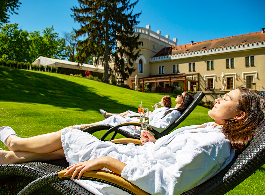 Wellness noc na zámku pro dva