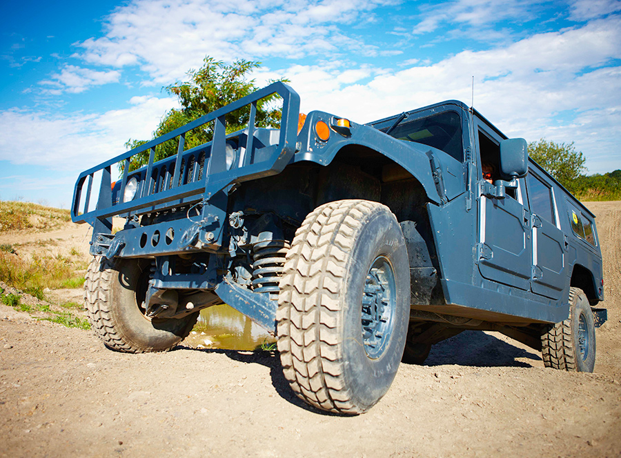 HUMVEE řízení a safari jízda - 30 minut