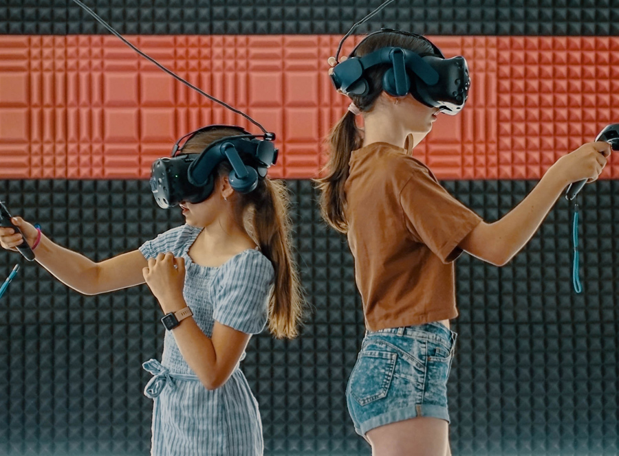 Virtuální realita až pro 5 osob