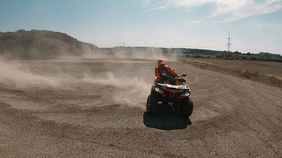 Offroad jízda na čtyřkolce