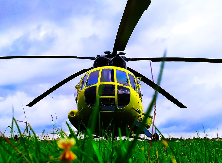 Tandemový seskok z vrtulníku MI-8