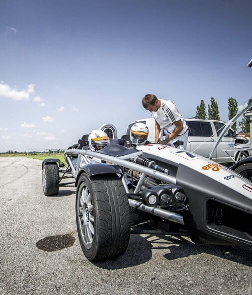 Jízda v Ariel Atom 3.5 - 6 kol