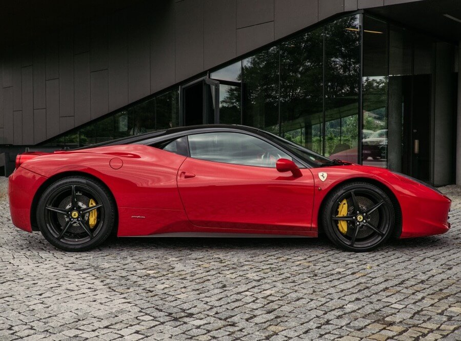 Jízda ve Ferrari 458 Italia - 40 minut