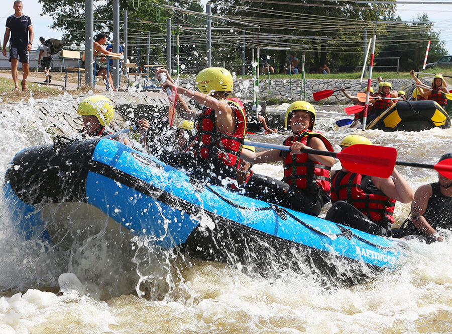 Rafting v peřejích aneb raftová akademie