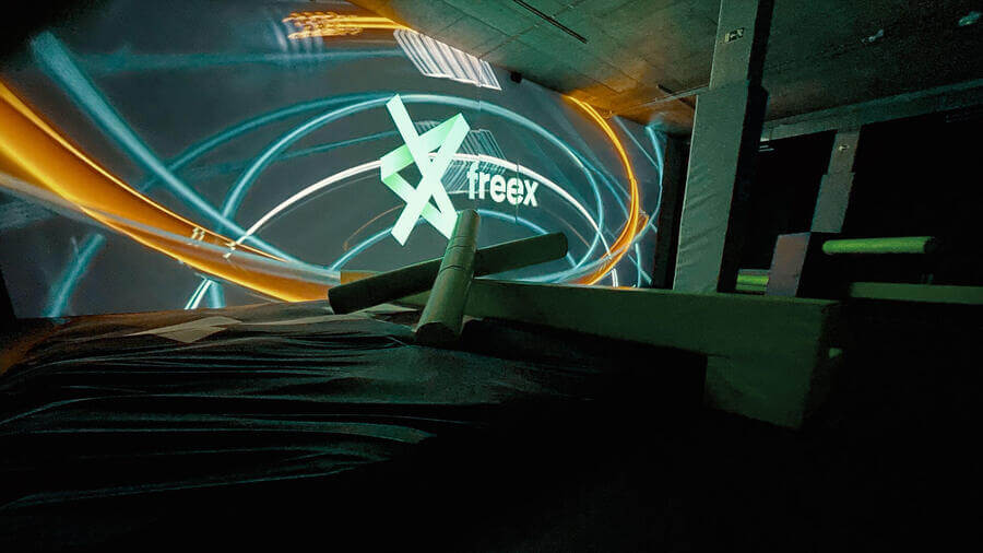 FREEX – interaktivní trampolínové centrum