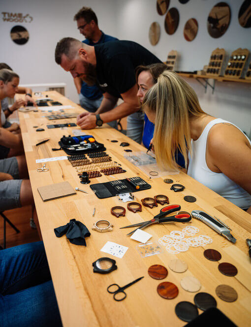 Kurz výroby dřevěných hodinek