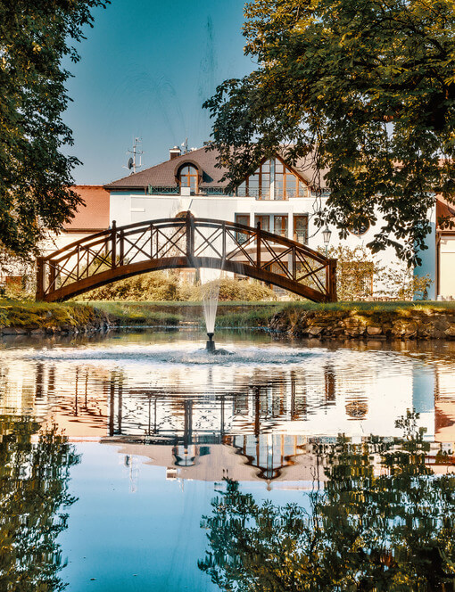 Noc v Resortu Darovanský dvůr****