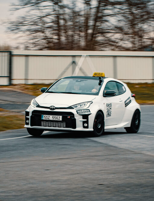 RallyTaxi s profi závodníkem na okruhu Sosnová