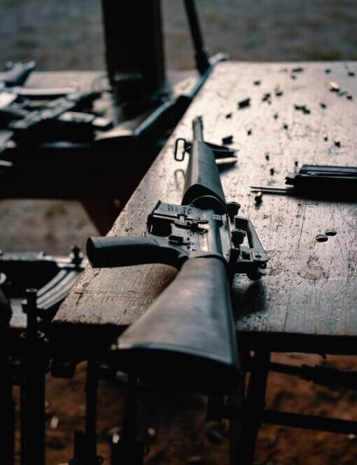 Zážitková střelba z 18 zbraní a 115 nábojů