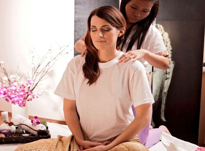 Massage og escort skjern smukke thai kvinder Massage og escort skjern smukke thai kvinder
