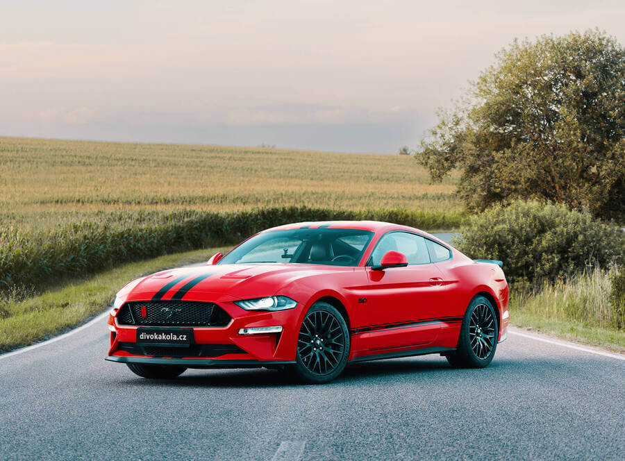 Pronájem Fordu Mustang Coyote V8 v Pardubicích