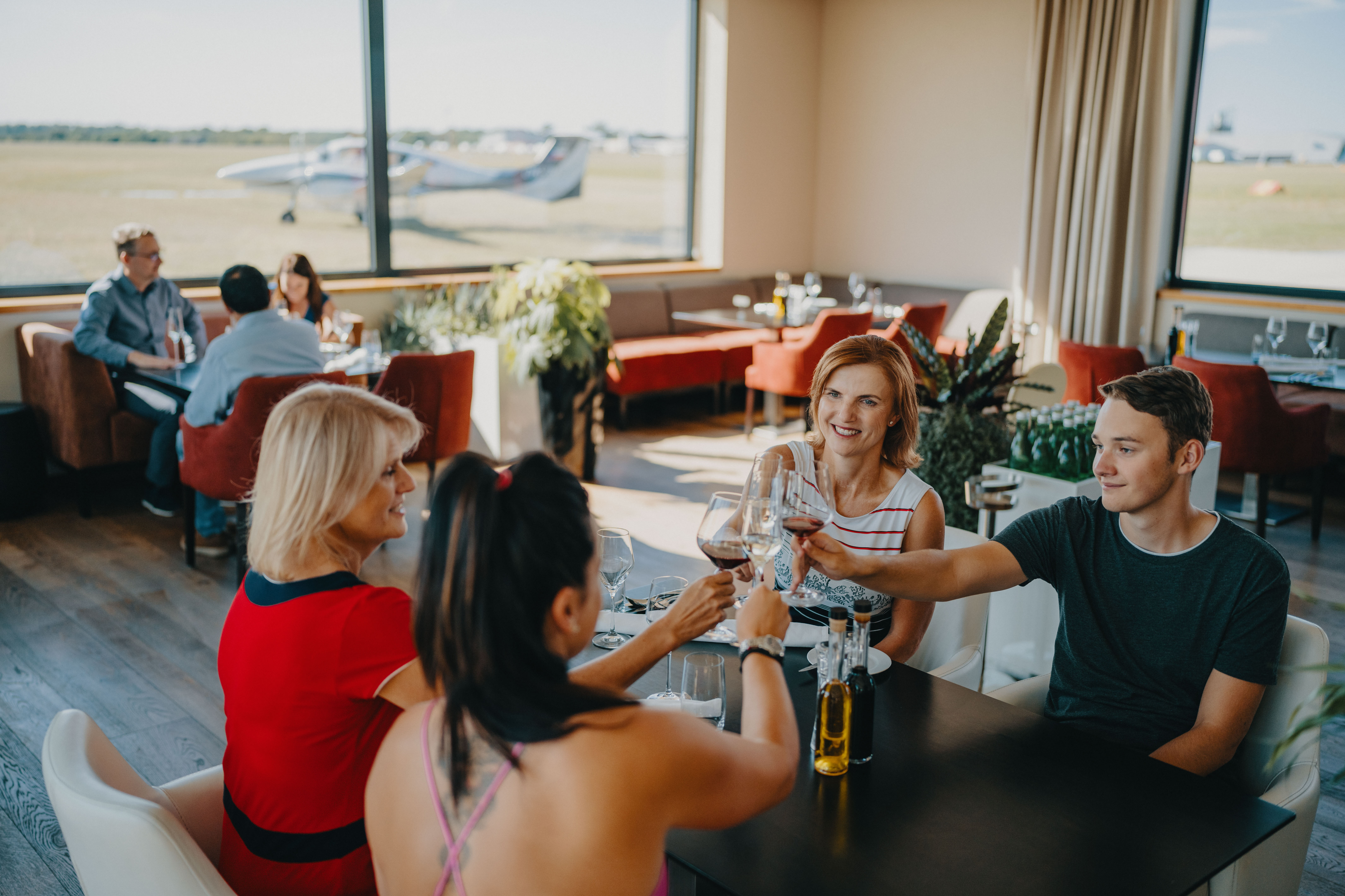 Rodinný oběd s vyhlídkovým letem