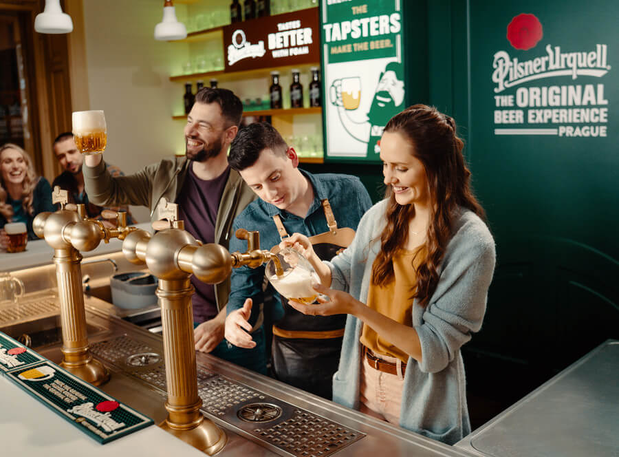 Pilsner Urquell Experience: prohlídka The Original Tour a škola čepovaní v Praze 