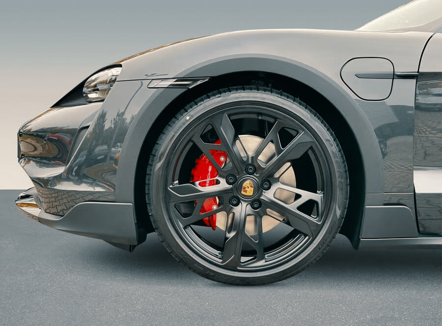 Jízda v Porsche Taycan Cross Turismo 4s - 20 minut