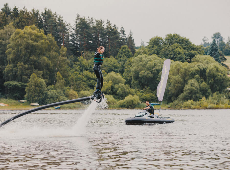 Adrenalin na vodě: Mix netradičních sportů