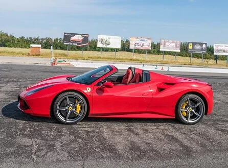 Jízda ve  Ferrari 488 Spider