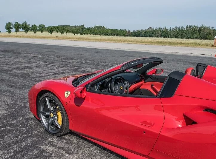 Jízda ve  Ferrari 488 Spider