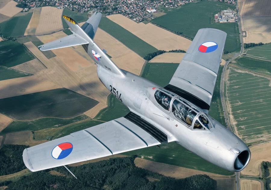 Seznamovací let ve stíhačce MIG 15