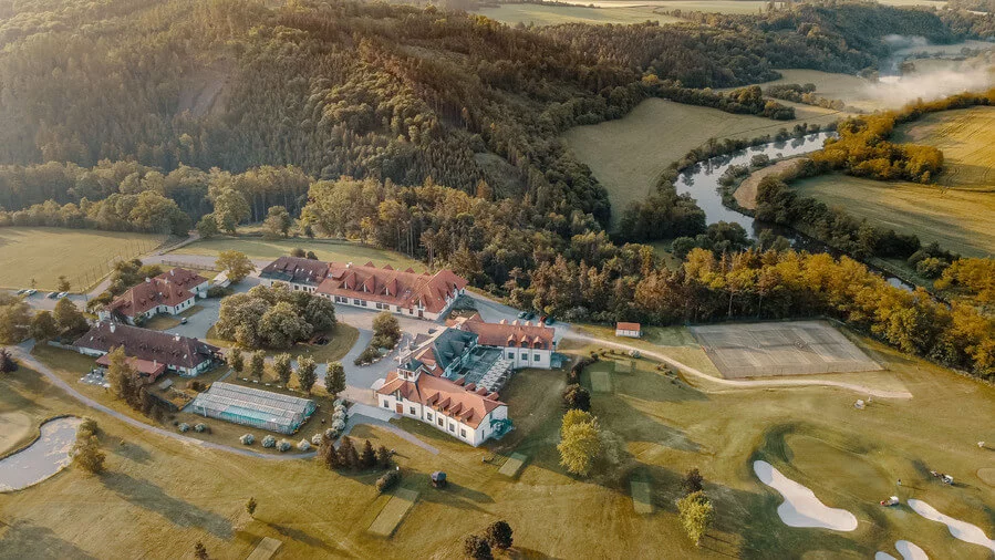 Relax jako v Kalifornii – noc v Resortu Darovanský dvůr