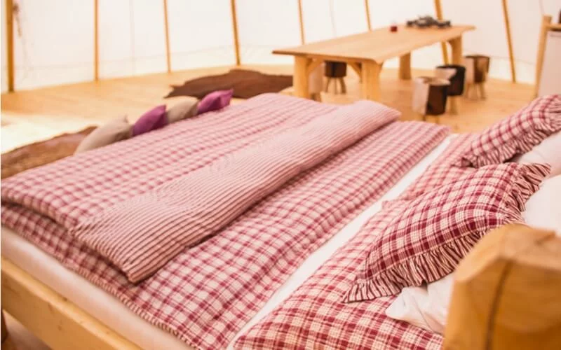 Wellness v přírodě s ubytováním v teepee