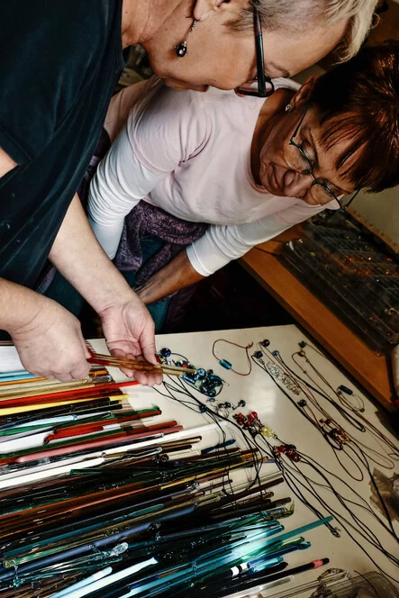 Kurz skleněných vinutých perlí