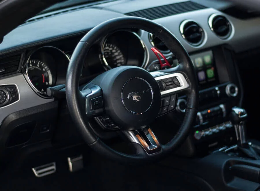 Jízda ve Ford Mustang GT 5.0 v Bravanticích