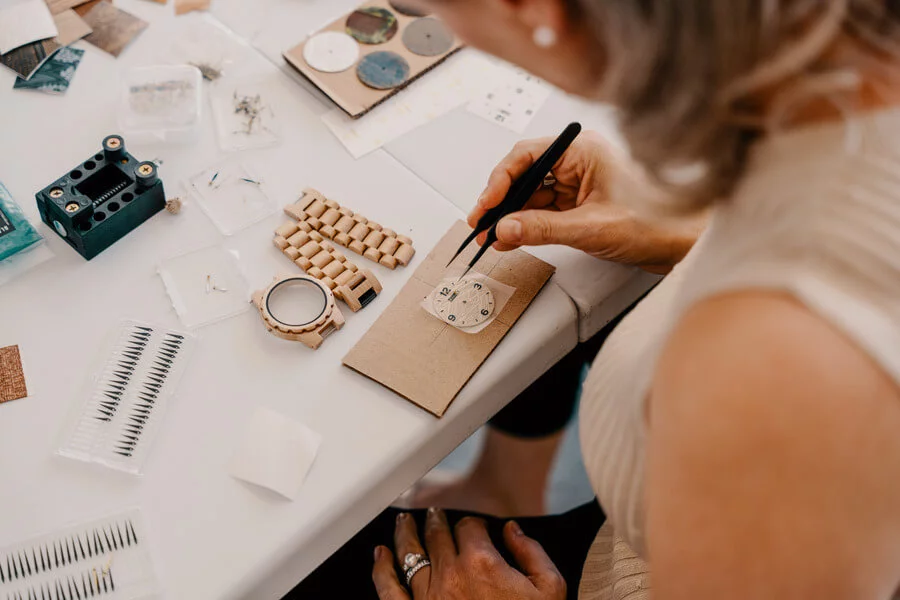 Kurz výroby dřevěných hodinek