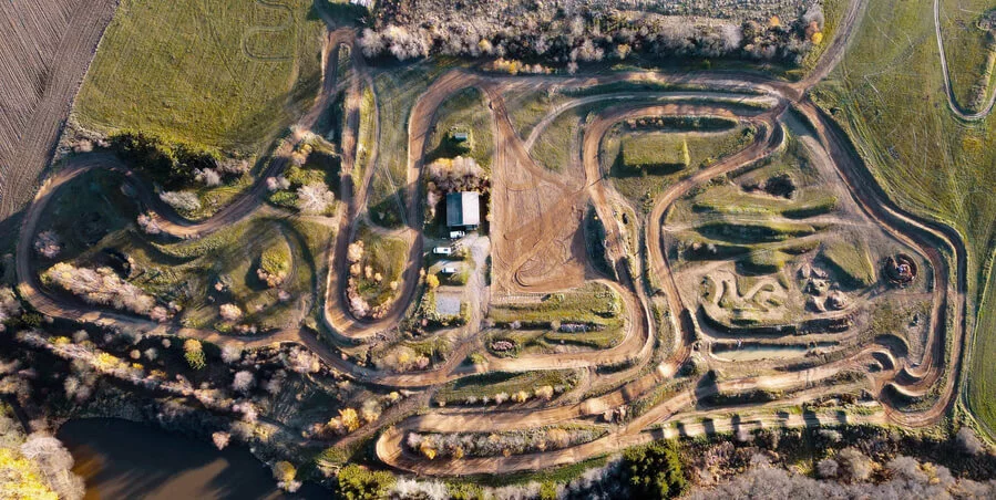 Extreme jízda na čtyřkolce standard