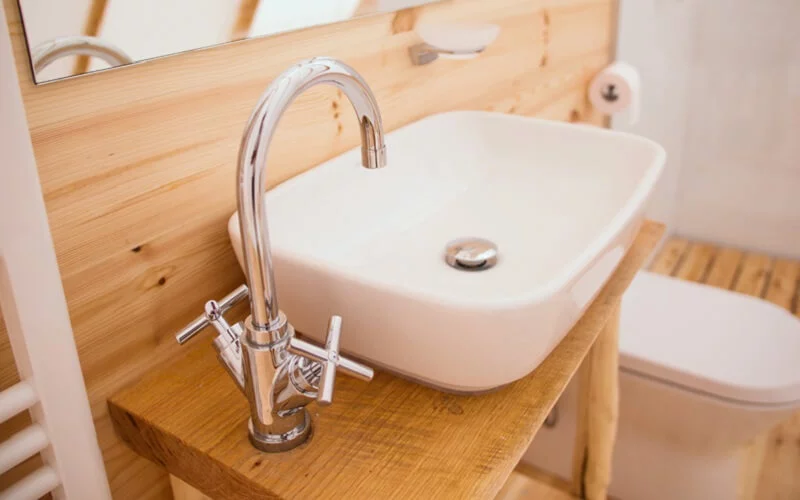 Wellness v přírodě s ubytováním v teepee