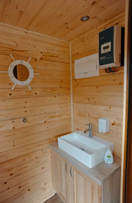 Pobyt na soukromém hausbótu s rybařením