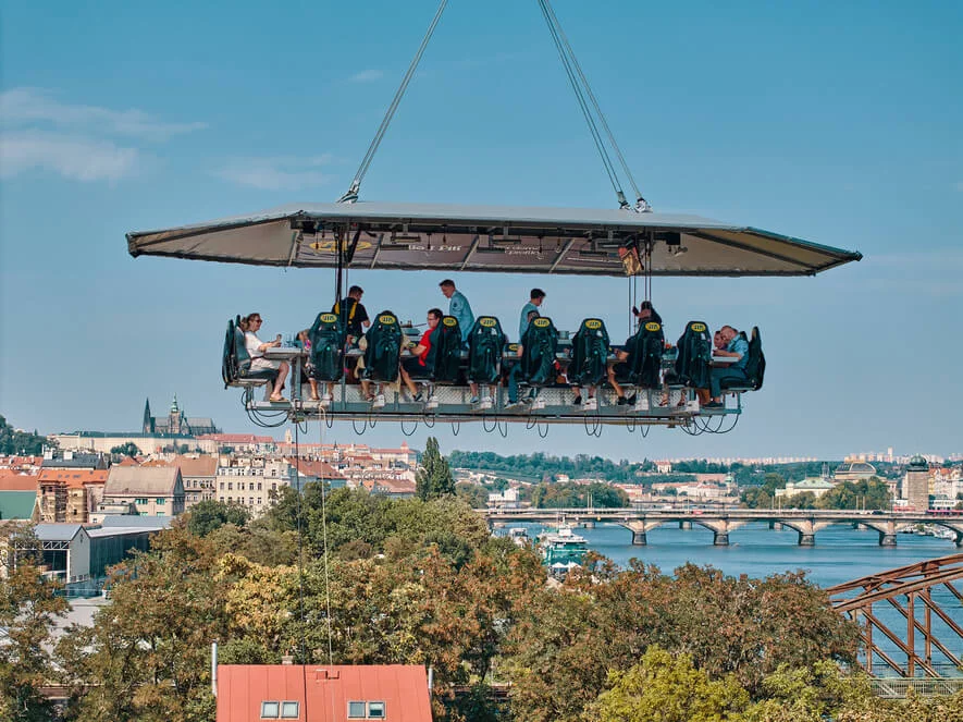 Degustační večeře v oblacích pro dva