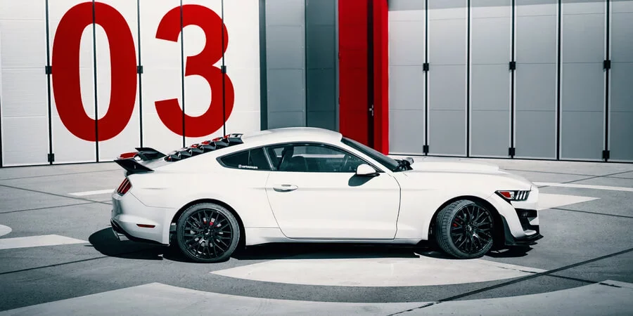 Pronájem Fordu Mustang GT: Zažijte sílu americké legendy