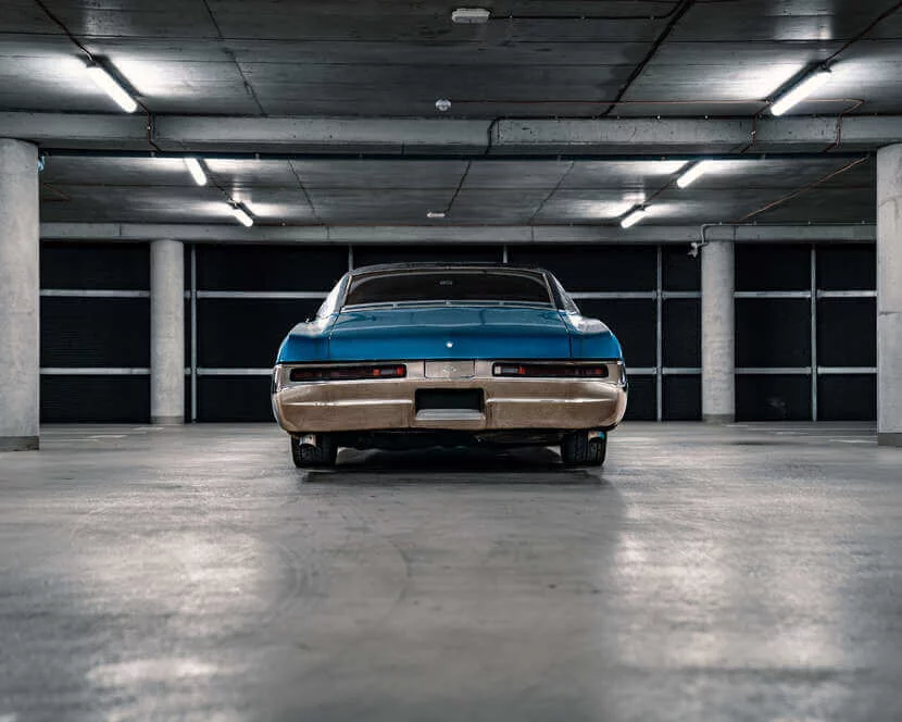 Pronájem amerického veteránu: Dodge Charger nebo Buick Riviera