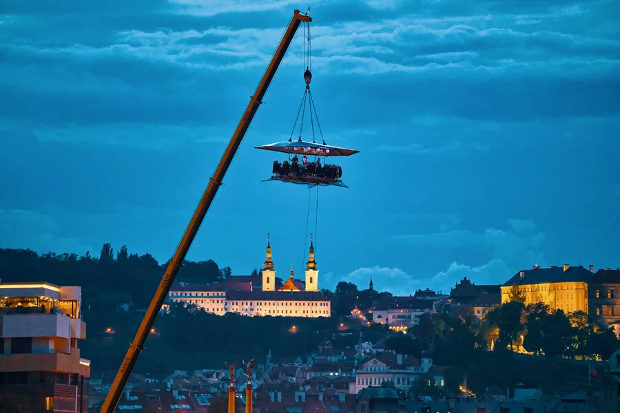 Degustační večeře v oblacích pro dva