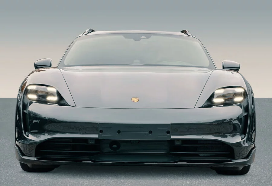 Jízda v Porsche Taycan Cross Turismo 4s - 20 minut