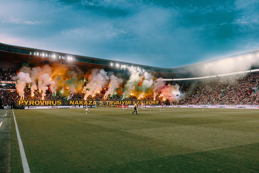 Fotbalový zážitek s výhledem na hvězdy: SK Slavia Praha