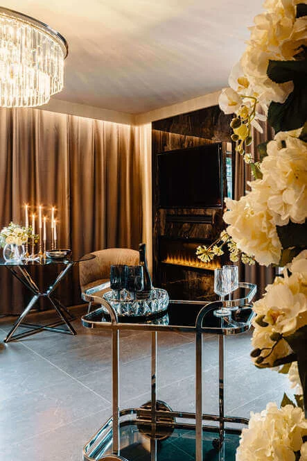 Noc v apartmánu ALMI s vířivkou, občerstvením a snídaní 