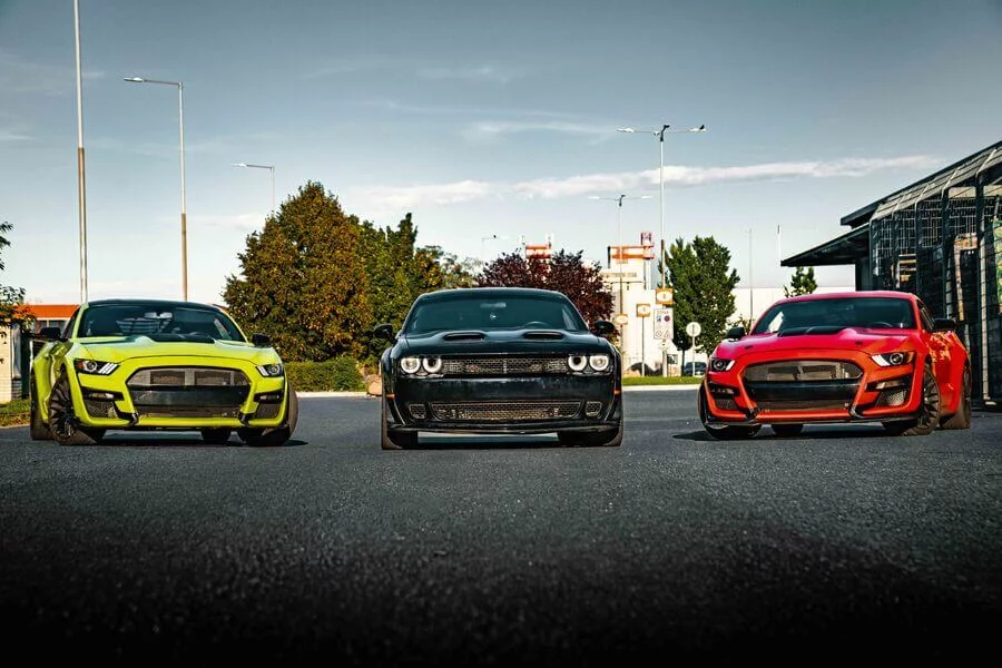 Dodge, Mustang nebo Camaro - Jízda v americké legendě dle výběru