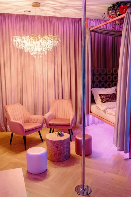 Romantická noc ve Story Rooms