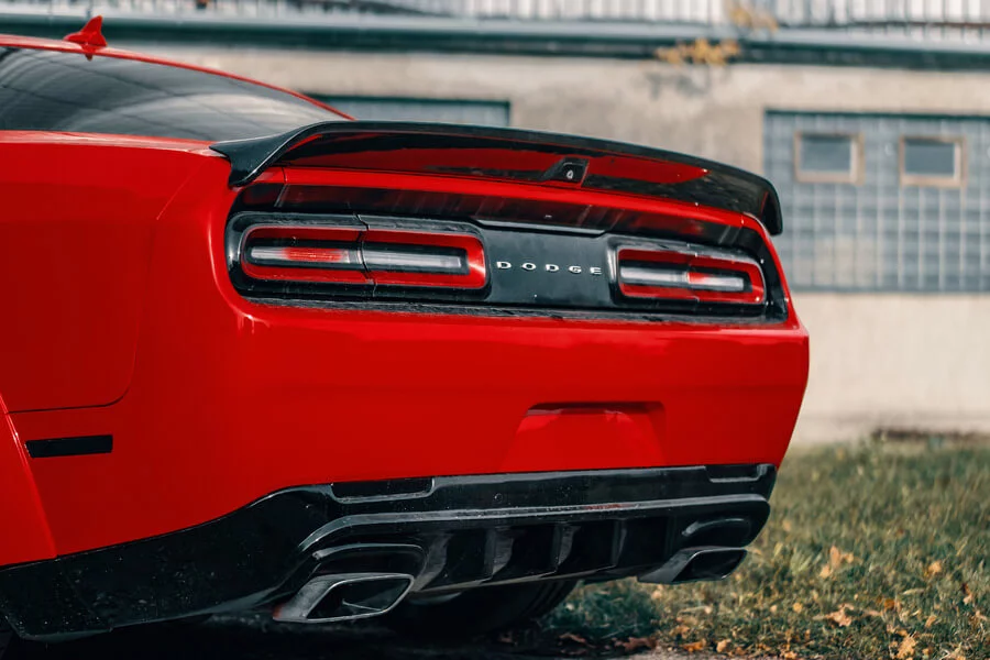 Jízda v Dodge Challengeru s manuálním řízením
