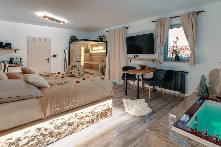 Romantická noc s privátním wellness v Sedlčanech