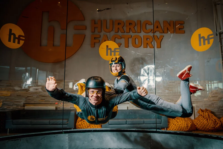 Indoor skydiving