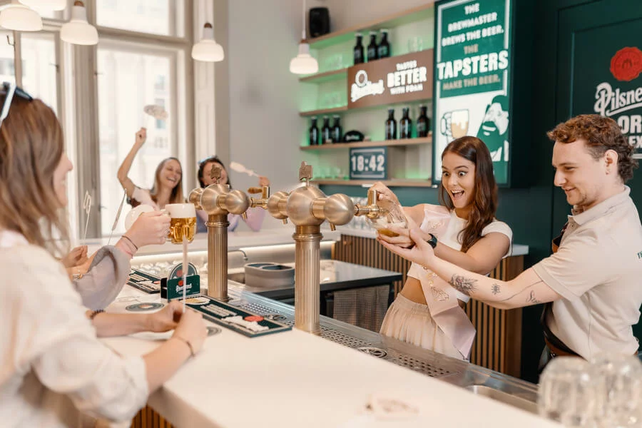 Pilsner Urquell Experience: prohlídka The Original Tour a škola čepovaní v Praze 