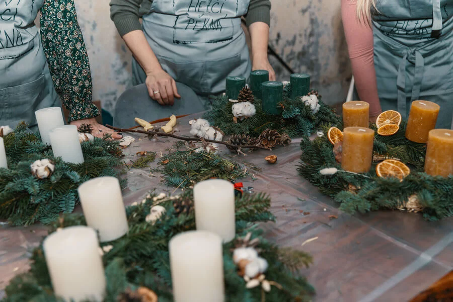 Výroba adventních věnců